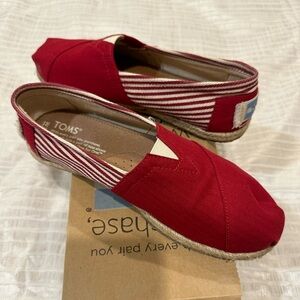 Red Toms slip ons